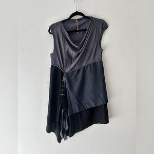 Cop.Copine Asymmetrical Gray and Black Dress